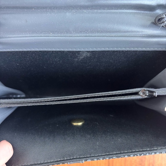 Vintage Style Grey Faux Leather Crossbody Bag Snakeskin Embossed Detail - Picture 4 of 7